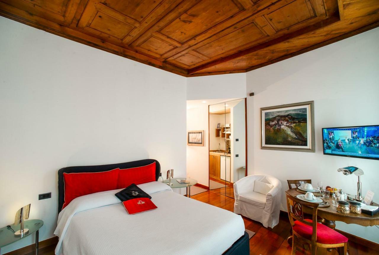 Palazzo Giani Lägenhet Chiavenna Exteriör bild